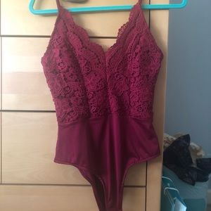 Red lace body suit maroon, forever 21